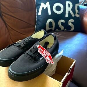Brand new All Black low top Vans Classic Canvas Shoes